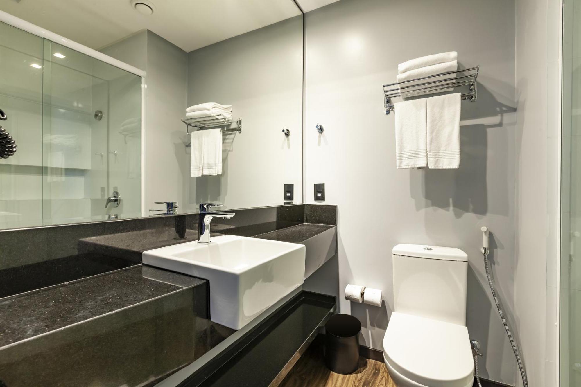 Hotel Tri Premium 4*