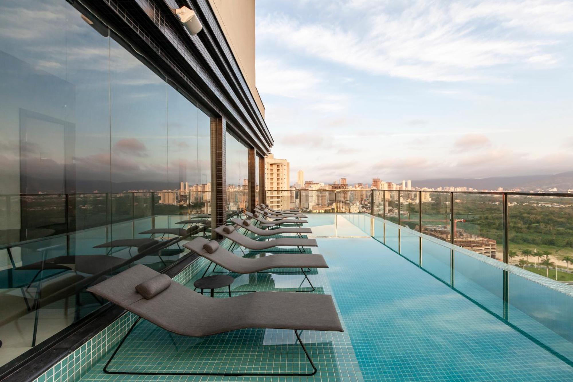 Tri Premium Hotel